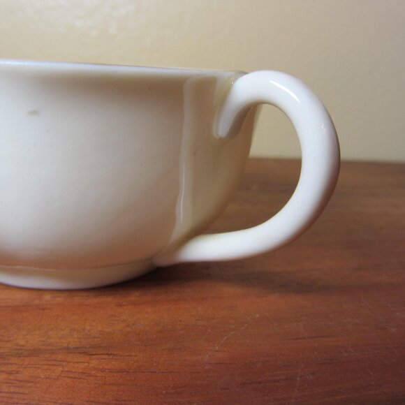 W.H. Goss crested heraldry china vintage Chesterfield teacup (GC057 Grace) - Picture 4 of 8